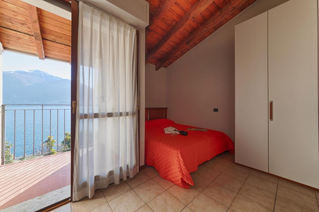 2-Bedroom Lakeview Apartment At The Lake Acquaseria エクステリア 写真